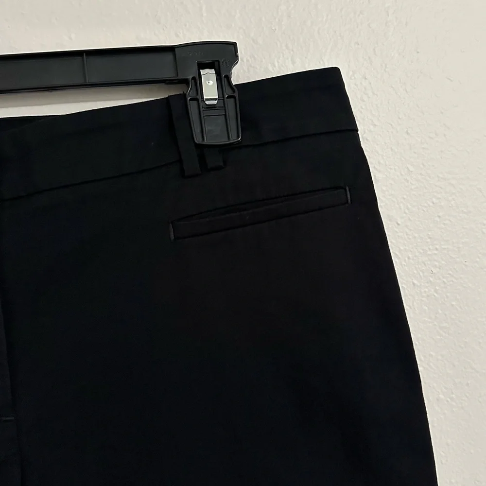 Ann Taylor Black Capris